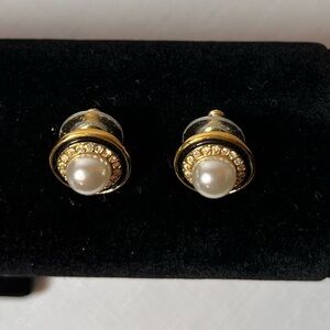 Fifth Avenue Gold, Austrian Crystal & Pearl Earrings. New. Nickel & lead free.